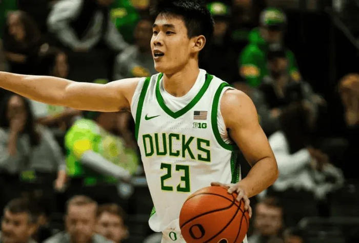 完美竞技-林葳5中2仅得7分！攻守压力递增，连进关键球反超，失误却麻烦！|球队|比赛|对手|密西根|下半场_新浪体育_新浪新闻